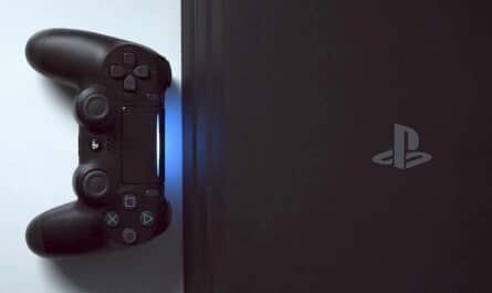 dimension de la playstation 4