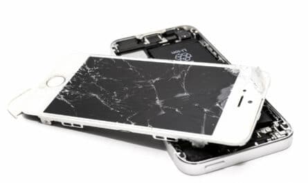 iphone X avec l'écran cassé